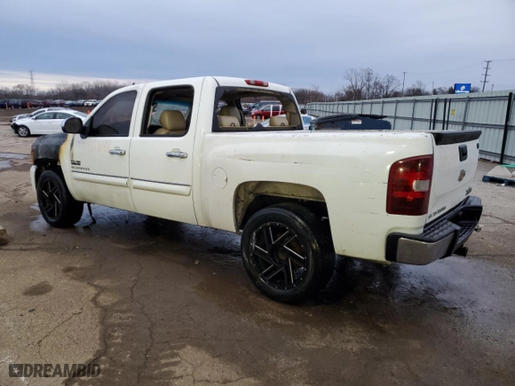 2010 Chevrolet Silverado 1500 LT with VIN 3GCRCSE08AG277690, listed as a Copart auction lot 43973615 with 0 mi miles and Salvage Title. Bid and sale history available at carsss.com. Image 2.