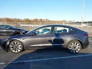 2024 Tesla Model 3 with VIN 5YJ3E1EA7RF853483, listed as a IAAI auction lot 40863575 with 1,173 mi miles and . Bid and sale history available at carsss.com. Image 14.