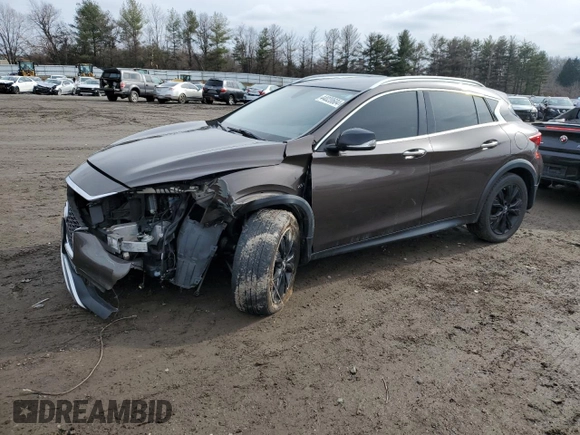 2017 Infiniti QX30 Luxury with VIN SJKCH5CRXHA016187, listed as a Copart auction lot 44020604 with 89,105 mi miles. Bid and sale history available at carsss.com. Image 1.