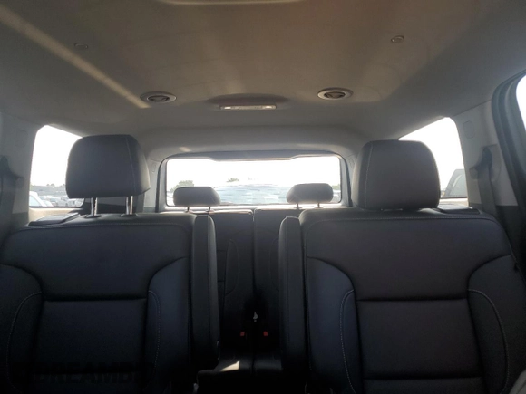 2022 GMC Acadia SLT with VIN 1GKKNMLS9NZ116075, listed as a Copart auction lot 58887355 with 33,516 mi miles and Salvage title. Bid and sale history available at DreamBid. Image 10.