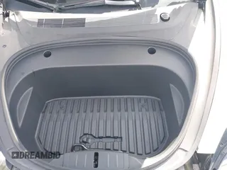 2023 Tesla Model 3 z VIN 5YJ3E1EA6PF488405, wystawiony jako IAAI lot #41570896 z przebiegiem 26 631 mil mil oraz . Historia ofert i sprzedaży dostępna na DreamBid. Obrazek 10.