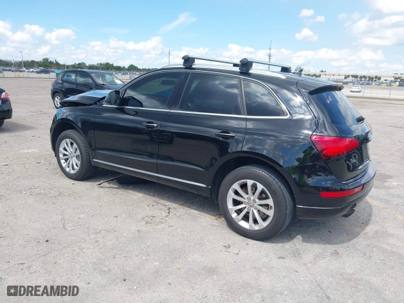 2015 Audi Q5 Premium with VIN WA1CFAFP7FA130120, listed as a IAAI auction lot 41688796 with 74,518 mi miles. Bid and sale history available at carsss.com. Image 3.