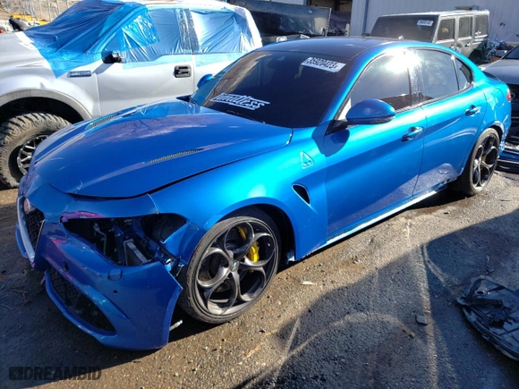 2017 Alfa Romeo Giulia Quadrifoglio with VIN ZARFAEAV5H7561432, listed as a Copart auction lot 35920423 with 46,696 mi miles. Bid and sale history available at carsss.com. Image 1.