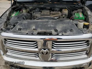 2015 Ram 2500 Big Horn z VIN 3C6UR5DL2FG569002, wystawiony jako Copart lot #43965245 z przebiegiem 147 592 mil mil oraz Szkoda całkowita • Salvage title. Historia ofert i sprzedaży dostępna na DreamBid. Obrazek 12.
