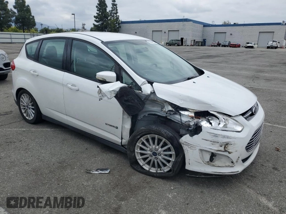 2015 Ford C-Max SE z VIN 1FADP5AUXFL118744, wystawiony jako Copart lot #53334915 z przebiegiem 136 877 mil mil oraz Szkoda całkowita • Salvage title. Historia ofert i sprzedaży dostępna na DreamBid. Obrazek 4.