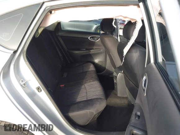 2017 Nissan Sentra S z VIN 3N1AB7AP2HY250721, wystawiony jako IAAI lot #42572969 z przebiegiem 83 713 mil mil oraz . Historia ofert i sprzedaży dostępna na DreamBid. Obrazek 8.