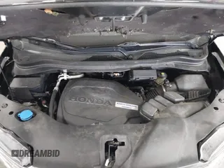 2019 Honda Pilot EX-L with VIN 5FNYF6H5XKB067858, listed as a IAAI auction lot 41643807 with 102,114 mi miles and . Bid and sale history available at carsss.com. Image 10.