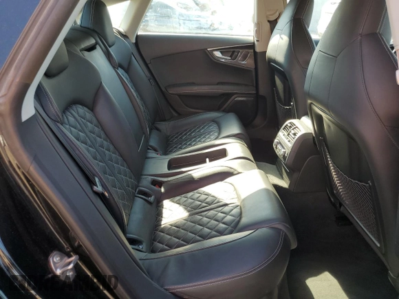 2014 Audi S7 Prestige with VIN WAUW2AFC5EN005147, listed as a Copart auction lot 69822734 with 111,484 mi miles and Salvage Title. Bid and sale history available at carsss.com. Image 10.