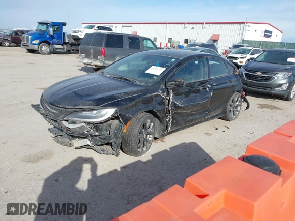 2015 Chrysler 200 S with VIN 1C3CCCBG7FN546049, listed as a IAAI auction lot 41721257 with 1 mi miles. Bid and sale history available at carsss.com. Image 2.