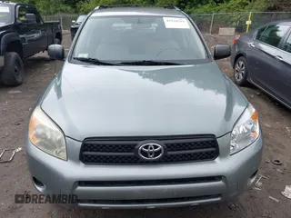 2006 Toyota RAV4 с VIN JTMZD33V866020099, выставлен на аукционе IAAI как лот 42528510 с пробегом 145 239 миль миль и . История ставок и продаж доступна на DreamBid. Изображение 6.