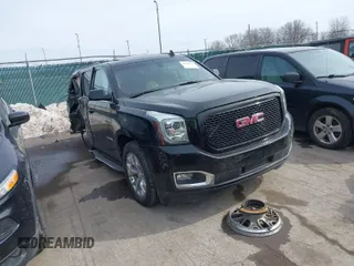 2016 GMC Yukon SLE with VIN 1GKS2AKC3GR398556, listed as a IAAI auction lot 41585972 with 130,961 mi miles. Bid and sale history available at carsss.com. Image 1.