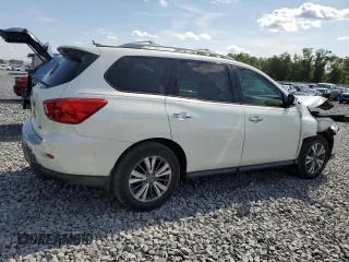 2018 Nissan Pathfinder SV z VIN 5N1DR2MN1JC621655, wystawiony jako Copart lot #58040845 z przebiegiem 81 765 mil mil oraz Szkoda całkowita • Salvage title. Historia ofert i sprzedaży dostępna na DreamBid. Obrazek 3.