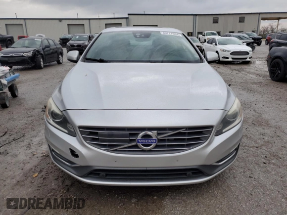 2015 Volvo S60 T6 Drive-E Platinum with VIN YV149MFMXF2335458, listed as a Copart auction lot 80777934 with 140,790 mi miles and Salvage title. Bid and sale history available at DreamBid. Image 5.
