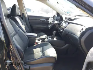 2018 Nissan Rogue SV with VIN JN8AT2MT1JW464557, listed as a IAAI auction lot 42004643 with 111,545 mi miles and . Bid and sale history available at carsss.com. Image 5.