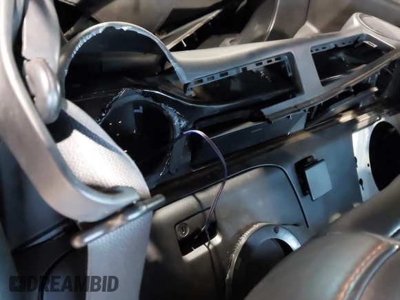 2004 Nissan 350Z Enthusiast with VIN JN1AZ34D84M100096, listed as a IAAI auction lot 41352466 with Not Provided miles and . Bid and sale history available at DreamBid. Image 8.