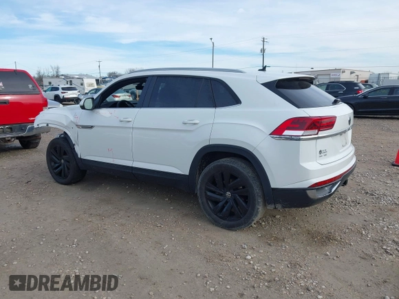 2022 Volkswagen Atlas SE with VIN 1V2JE2CA5NC220468, listed as a IAAI auction lot 40873030 with 78,867 mi miles and . Bid and sale history available at DreamBid. Image 3.