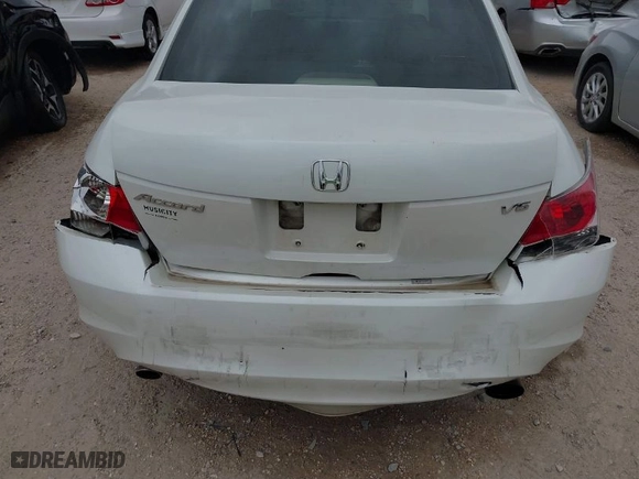 2009 Honda Accord Sdn EX-L with VIN 1HGCP36889A016978, listed as a IAAI auction lot 41811691 with 303501 miles. Bid and sale history available at carsss.com. Image 6.