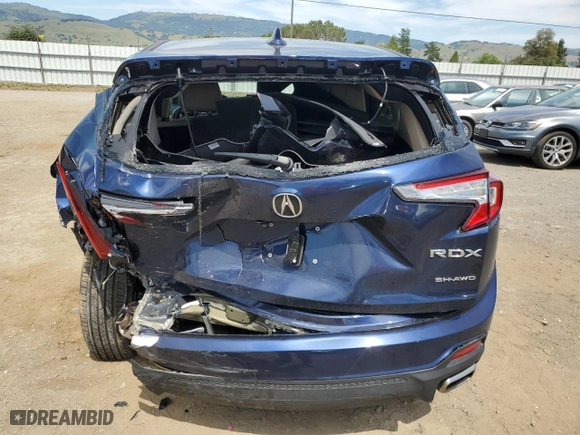 2024 Acura RDX with VIN 5J8TC2H32RL002909, listed as a Copart auction lot 53880924 with 3,940 mi miles and Salvage Title. Bid and sale history available at carsss.com. Image 6.