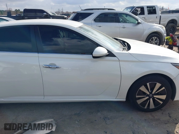 2021 Nissan Altima 2.5 SV with VIN 1N4BL4DV9MN389782, listed as a IAAI auction lot 41512945 with 75,082 mi miles. Bid and sale history available at carsss.com. Image 14.