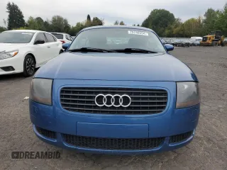 2002 Audi TT with VIN TRUSC28N121038058, listed as a Copart auction lot 75746554 with 121,203 mi miles and Salvage Title. Bid and sale history available at carsss.com. Image 5.