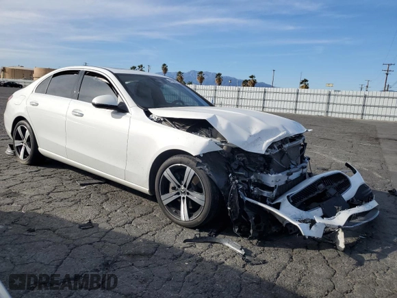 2023 Mercedes-Benz C 300 with VIN W1KAF4GBXPR137492, listed as a Copart auction lot 41928945 with 15,960 mi miles and Salvage title. Bid and sale history available at DreamBid. Image 4.