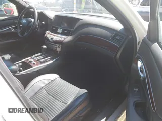 2013 Infiniti M with VIN JN1BY1AP6DM511104, listed as a IAAI auction lot 41818184 with 138,605 mi miles and . Bid and sale history available at DreamBid. Image 5.