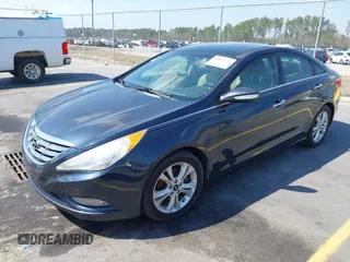 2013 Hyundai Sonata Limited with VIN 5NPEC4AC6DH541950, listed as a IAAI auction lot 41805171 with 162,706 mi miles and . Bid and sale history available at carsss.com. Image 2.