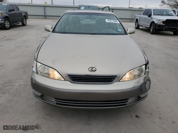 1999 Lexus ES 300 Luxury Sport Sdn with VIN JT8BF28G0X5069447, listed as a Copart auction lot 45074985 with 130,284 mi miles and Salvage Title. Bid and sale history available at carsss.com. Image 5.