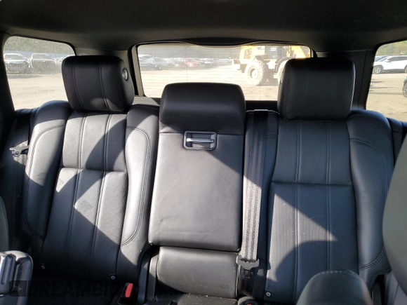 2015 Land Rover Range Rover Supercharged with VIN SALGS2TF9FA236260, listed as a Copart auction lot 53056205 with 112,231 mi miles and Salvage title. Bid and sale history available at DreamBid. Image 10.