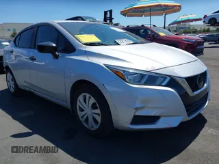 2020 Nissan Versa S z VIN 3N1CN8DV5LL901796, wystawiony jako IAAI lot #42003966 z przebiegiem 60 533 mil mil oraz . Historia ofert i sprzedaży dostępna na DreamBid. Obrazek 1.