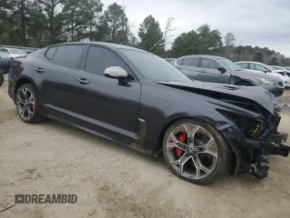 2019 Kia Stinger GT with VIN KNAE35LC5K6049644, listed as a Copart auction lot 89348775 with 92,377 mi miles and Non Repairable. Bid and sale history available at carsss.com. Image 4.