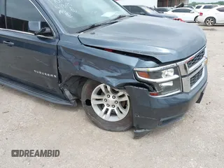 2020 Chevrolet Suburban LT z VIN 1GNSKHKC2LR259315, wystawiony jako IAAI lot #42129791 z przebiegiem 72 979 mil mil oraz . Historia ofert i sprzedaży dostępna na DreamBid. Obrazek 6.