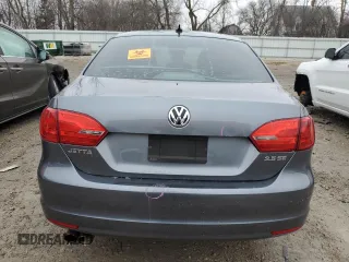 2013 Volkswagen Jetta SE with VIN 3VWDX7AJ7DM443971, listed as a Copart auction lot 52311685 with 146,971 mi miles and Clean title. Bid and sale history available at DreamBid. Image 6.