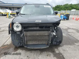 2017 Jeep Renegade Altitude with VIN ZACCJABB4HPG38515, listed as a Copart auction lot 58503415 with 104,040 mi miles and Salvage title. Bid and sale history available at DreamBid. Image 5.