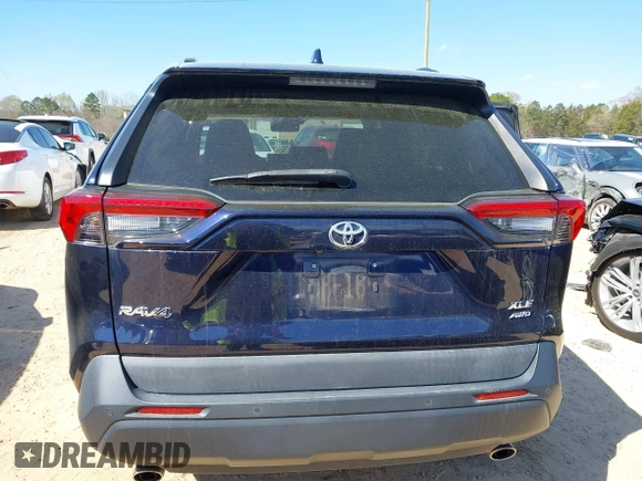 2019 Toyota RAV4 XLE Premium with VIN 2T3A1RFV4KW078806, listed as a IAAI auction lot 41877504 with 99,017 mi miles. Bid and sale history available at carsss.com. Image 16.