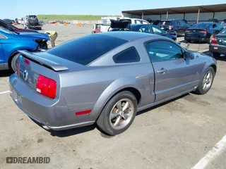 2006 Ford Mustang GT Deluxe with VIN 1ZVHT82H465246649, listed as a IAAI auction lot 41775304 with 191,289 mi miles. Bid and sale history available at carsss.com. Image 4.