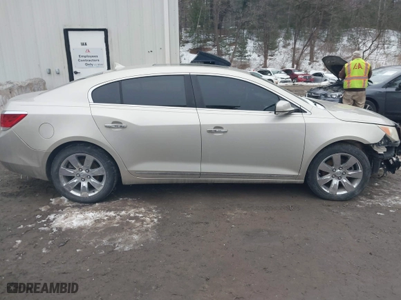 2013 Buick LaCrosse Premium 2 with VIN 1G4GH5E31DF205008, listed as a IAAI auction lot 41721583 with 126,748 mi miles. Bid and sale history available at carsss.com. Image 14.