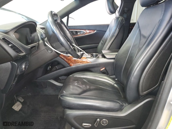 2019 Lincoln Nautilus Reserve with VIN 2LMPJ8L98KBL47906, listed as a Copart auction lot 47040715 with 80,165 mi miles and Salvage Title. Bid and sale history available at carsss.com. Image 7.