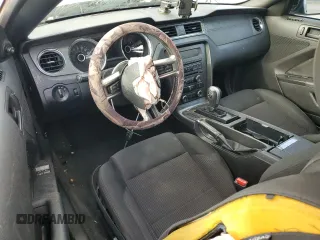2014 Ford Mustang V6 with VIN 1ZVBP8AM2E5293783, listed as a Copart auction lot 84745474 with Not Provided miles and Salvage Title. Bid and sale history available at carsss.com. Image 8.