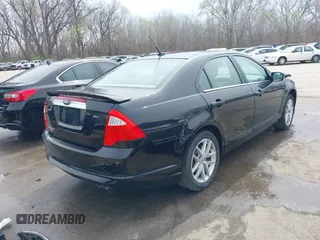 2010 Ford Fusion SEL with VIN 3FAHP0JA3AR178031, listed as a IAAI auction lot 41855366 with 199,186 mi miles. Bid and sale history available at carsss.com. Image 4.