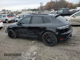 2023 Porsche Macan GTS z VIN WP1AF2A5XPLB57664, wystawiony jako Copart lot #84326964 z przebiegiem 27 209 mil mil oraz Czysty tytuł • Clean title. Historia ofert i sprzedaży dostępna na DreamBid. Obrazek 2.