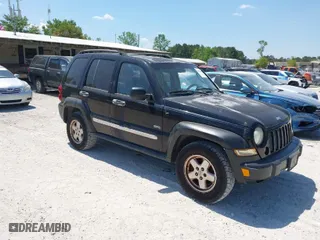 2006 Jeep Liberty Sport with VIN 1J4GK48K46W246801, listed as a IAAI auction lot 42048509 with 219,077 mi miles. Bid and sale history available at carsss.com. Image 1.