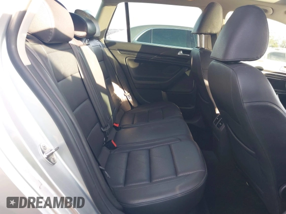 2011 Volkswagen Jetta TDI with VIN 3VWML7AJ3BM609296, listed as a IAAI auction lot 41410838 with 139,369 mi miles and . Bid and sale history available at DreamBid. Image 8.