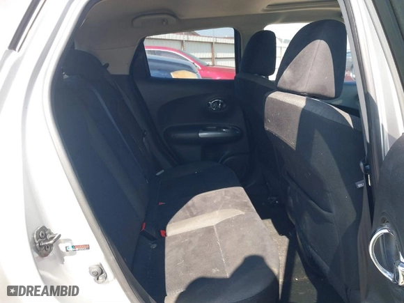 2013 Nissan Juke S with VIN JN8AF5MR5DT220090, listed as a IAAI auction lot 41799853 with 123,014 mi miles. Bid and sale history available at carsss.com. Image 8.