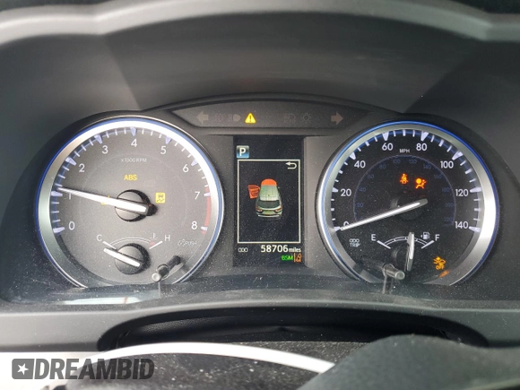 2018 Toyota Highlander SE with VIN 5TDJZRFH2JS538211, listed as a Copart auction lot 53752065 with 58,706 mi miles and Salvage title. Bid and sale history available at DreamBid. Image 9.