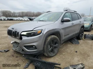 2021 Jeep Cherokee Altitude with VIN 1C4PJMLBXMD238453, listed as a Copart auction lot 46807605 with 66,672 mi miles and Salvage Title. Bid and sale history available at carsss.com. Image 1.