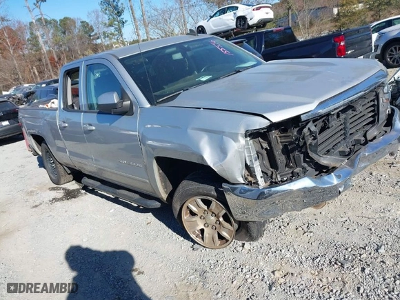 2019 Chevrolet Silverado 1500 LD LT with VIN 2GCRCPEC6K1155556, listed as a IAAI auction lot 41034151 with 104,669 mi miles. Bid and sale history available at carsss.com. Image 1.
