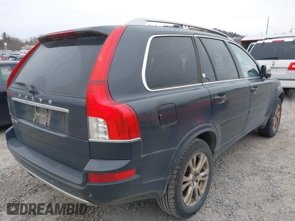 2013 Volvo XC90 Premier Plus with VIN YV4952CY9D1655924, listed as a IAAI auction lot 41375870 with 180,608 mi miles. Bid and sale history available at carsss.com. Image 4.