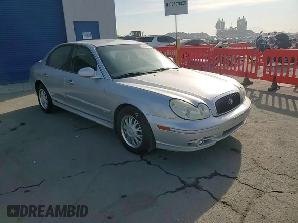 2004 Hyundai Sonata with VIN KMHWF25S04A039620, listed as a Copart auction lot 84199634 with 227,690 mi miles and Salvage Title. Bid and sale history available at carsss.com. Image 11.