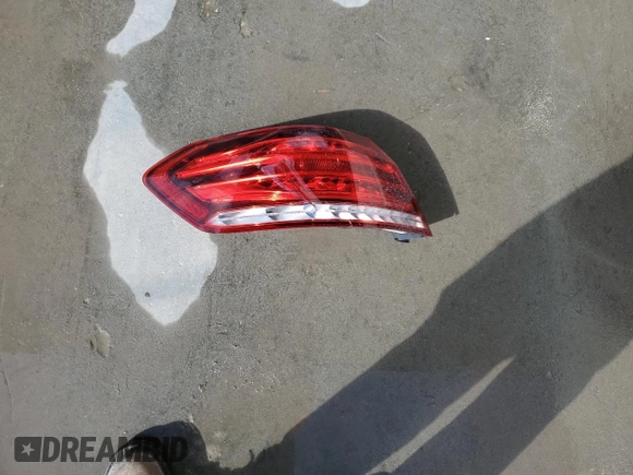 2014 Mercedes-Benz E-Class E 250 BlueTEC Luxury with VIN WDDHF0EB1EA910386, listed as a Copart auction lot 47029085 with 113,522 mi miles and Salvage Title. Bid and sale history available at carsss.com. Image 12.